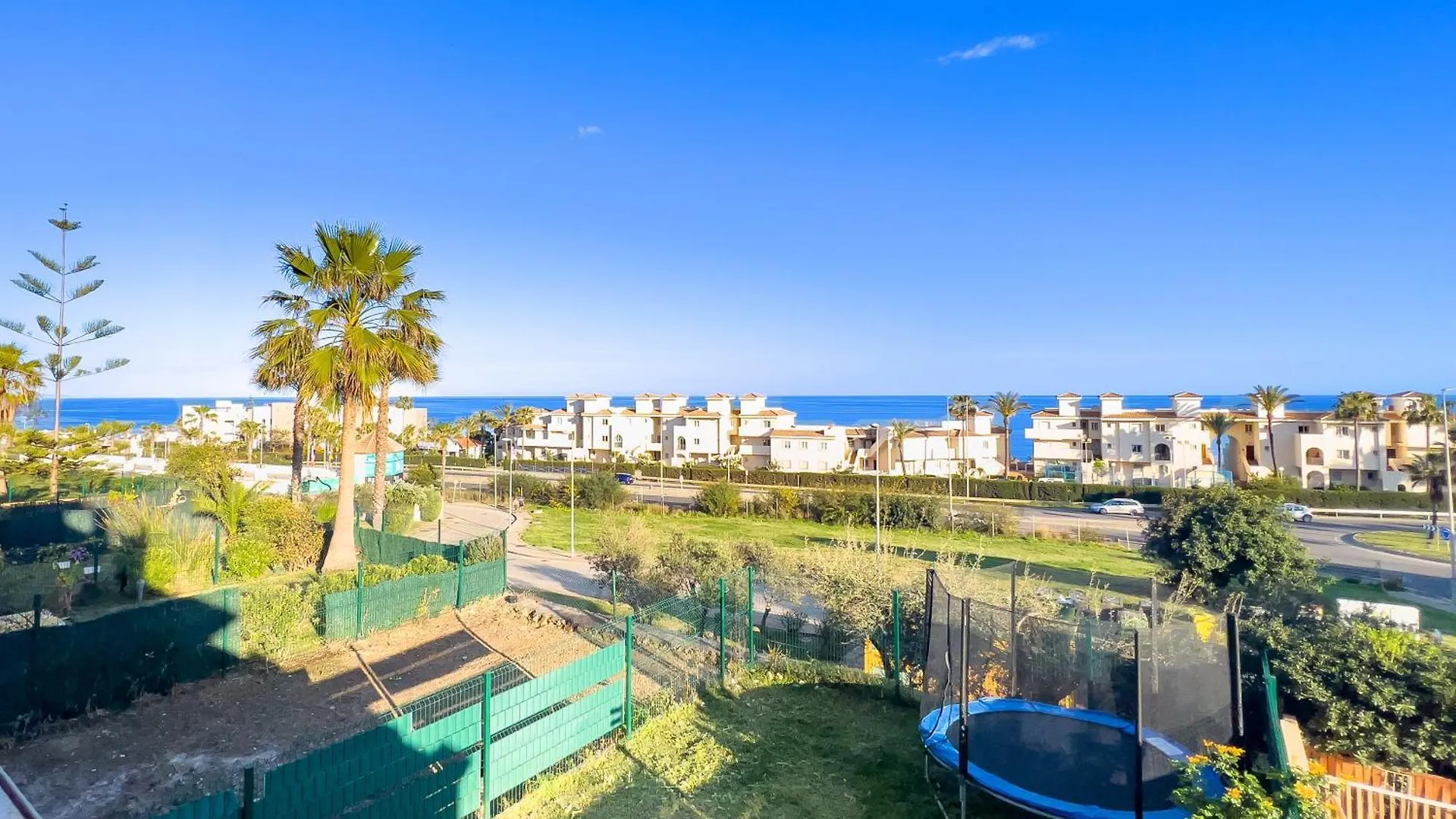 Estepona, Casa De Lujo Con Vistas Al Mar